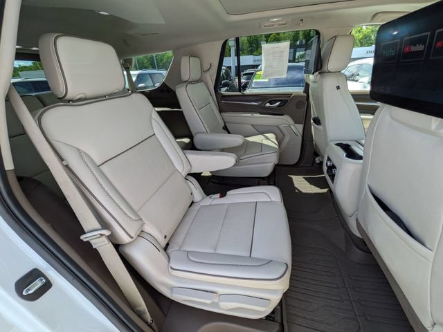 Used 2023 GMC Yukon Denali w/ Denali Reserve Package AWD/4WD image 22