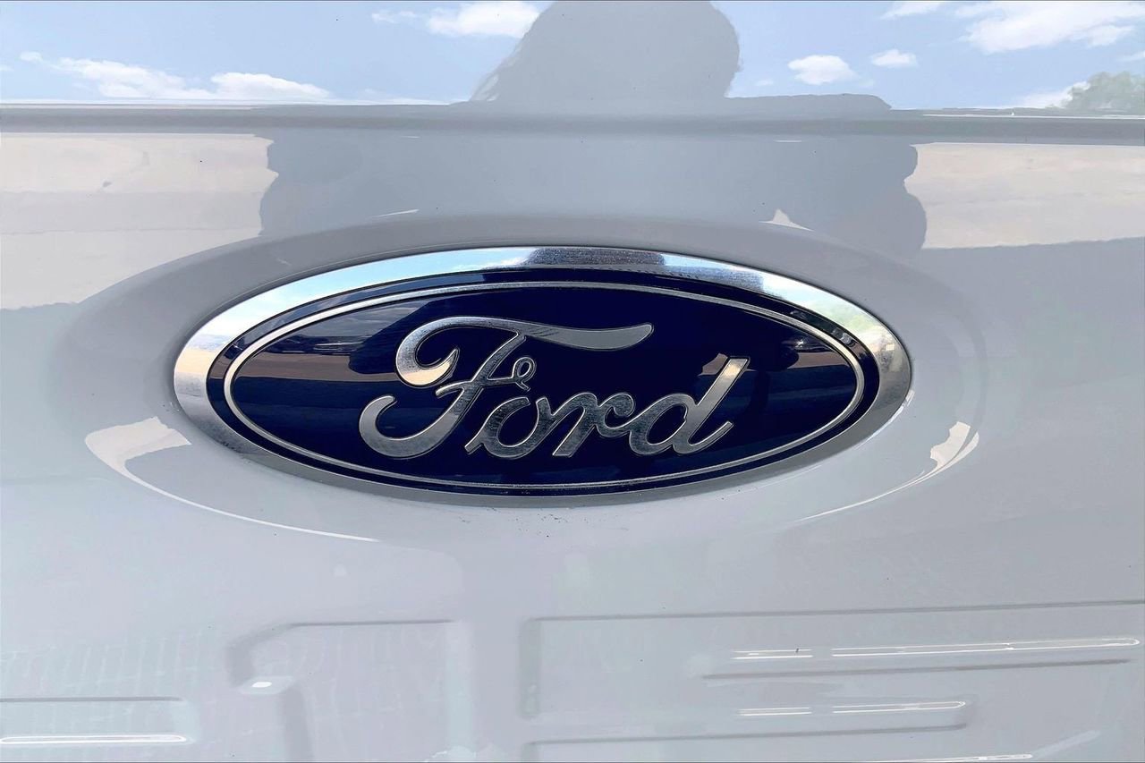 Certified 2023 Ford F150 XL w/ STX Appearance Package RWD image 7