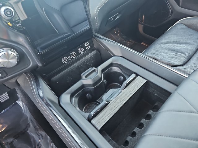 Used 2025 RAM 1500 Limited AWD/4WD image 26