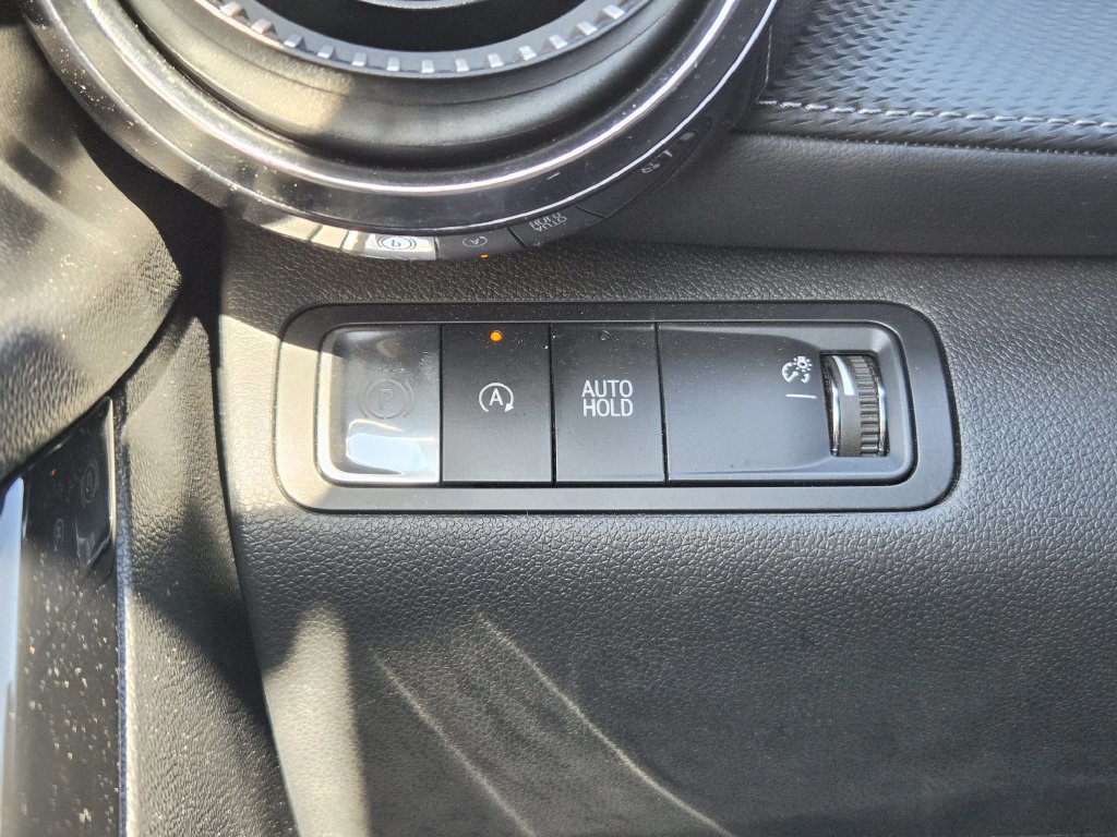 Used 2025 Chevrolet Equinox LT w/ Convenience Package II FWD image 21