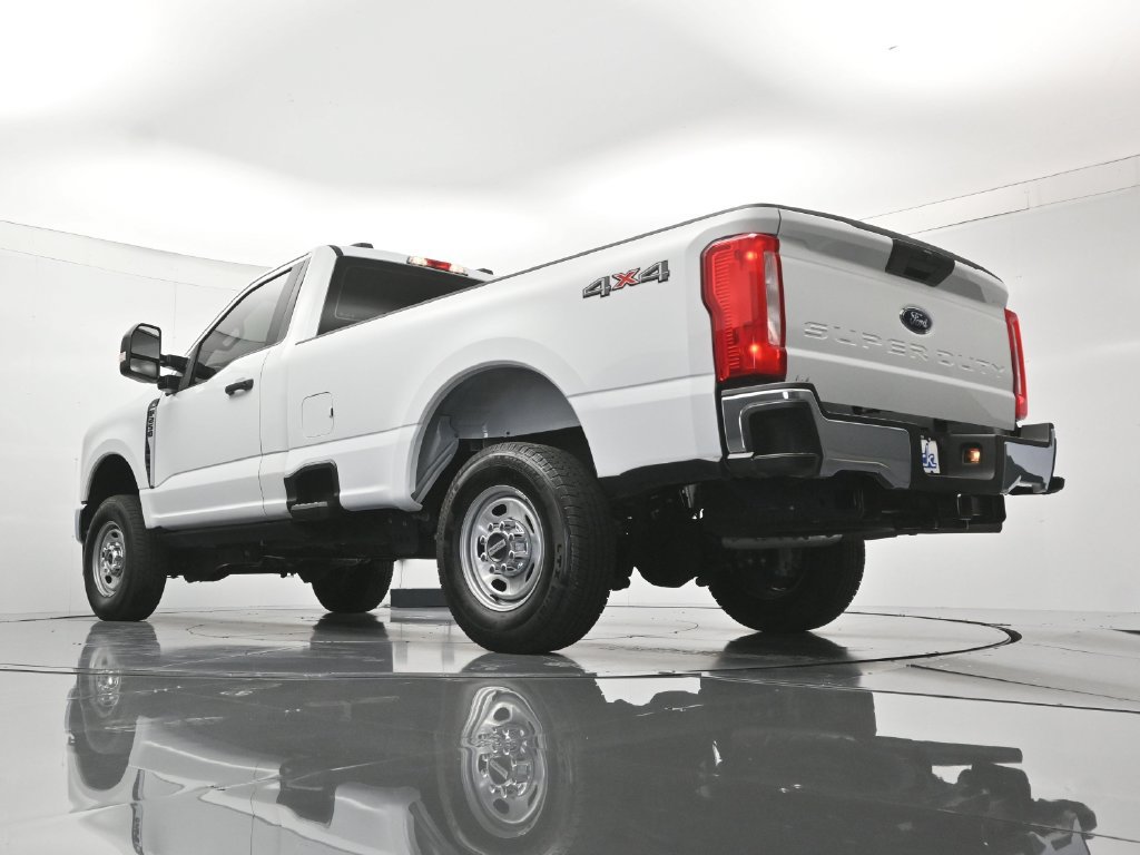 Certified 2025 Ford F250 XL w/ XL Driver Assist Package AWD/4WD image 39