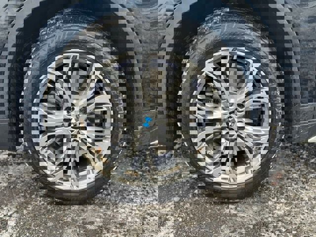 Used 2017 BMW X1 xDrive28i image 9