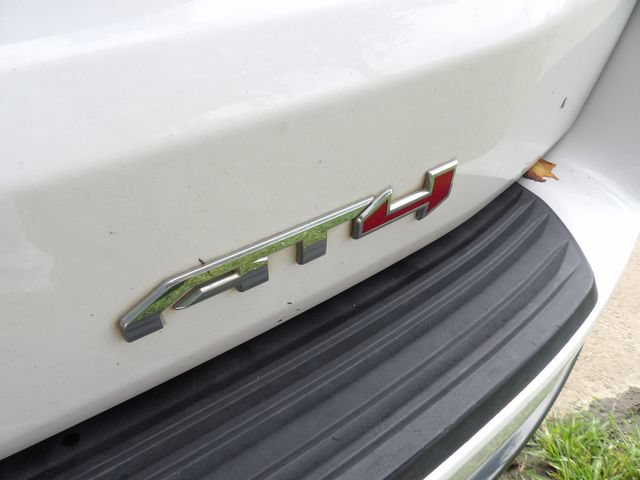 Used 2021 GMC Yukon AT4 w/ AT4 Premium Plus Package AWD/4WD image 18