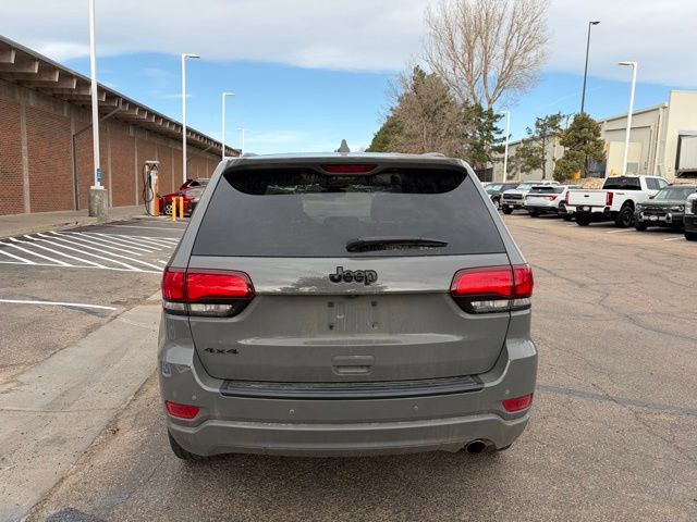 Used 2020 Jeep Grand Cherokee Altitude image 4