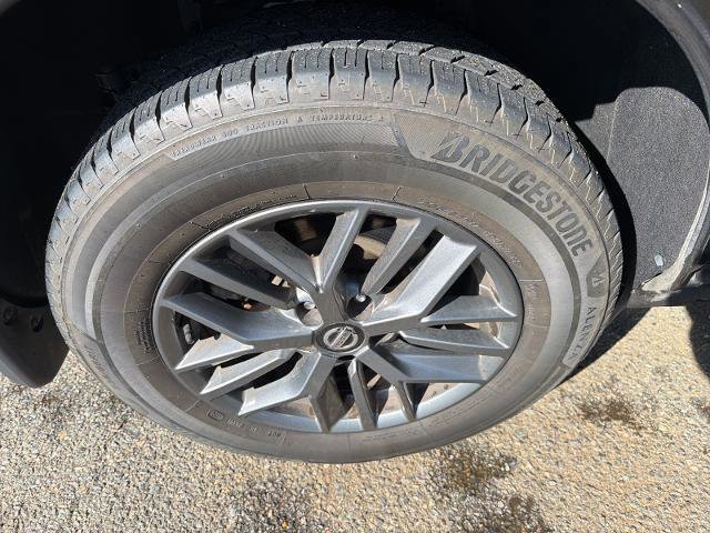 Used 2021 Nissan Rogue S image 25