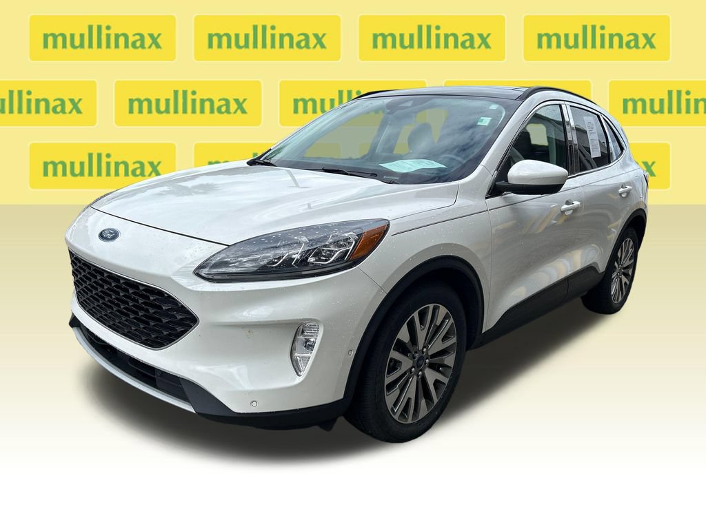 Certified 2021 Ford Escape Titanium FWD image 6
