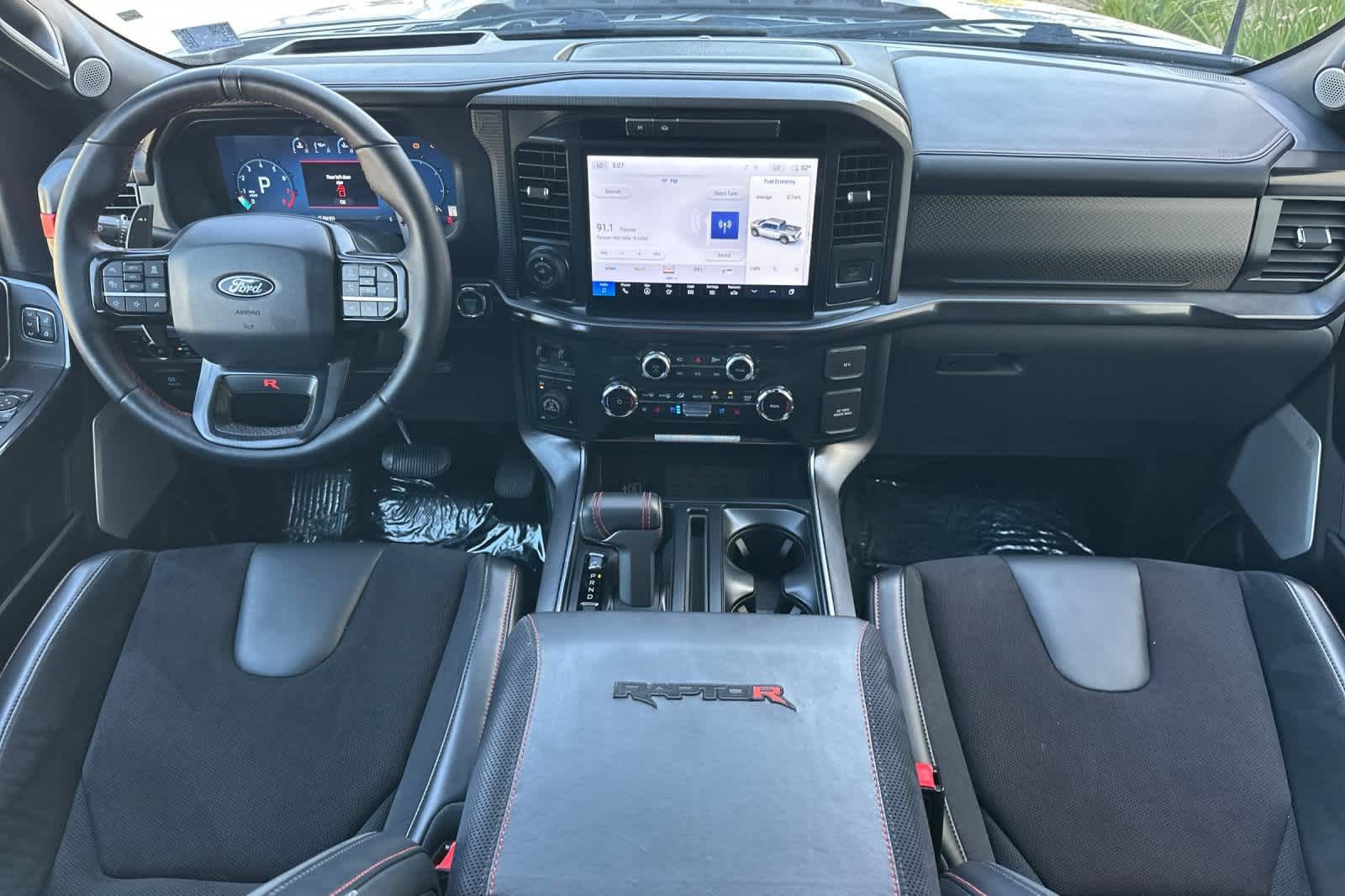 Certified 2025 Ford F150 Raptor w/ Equipment Group 803A Raptor R AWD/4WD image 3