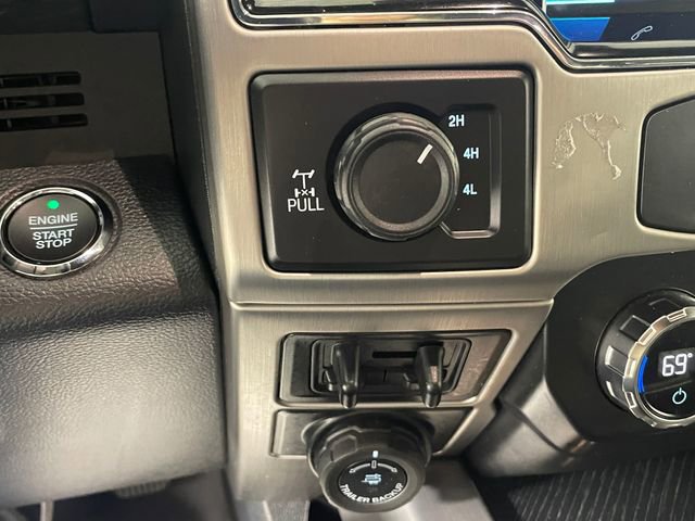 Certified 2022 Ford F350 Platinum w/ FX4 Off-Road Package AWD/4WD image 11