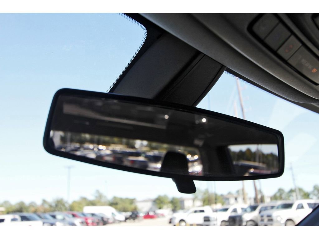 Used 2021 Chevrolet Silverado 1500 RST image 23