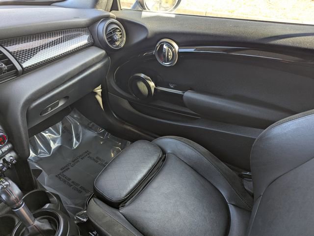 Used 2019 MINI Cooper S image 15