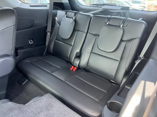 Certified 2023 Ford Explorer XLT w/ Equipment Group 202A AWD/4WD image 21