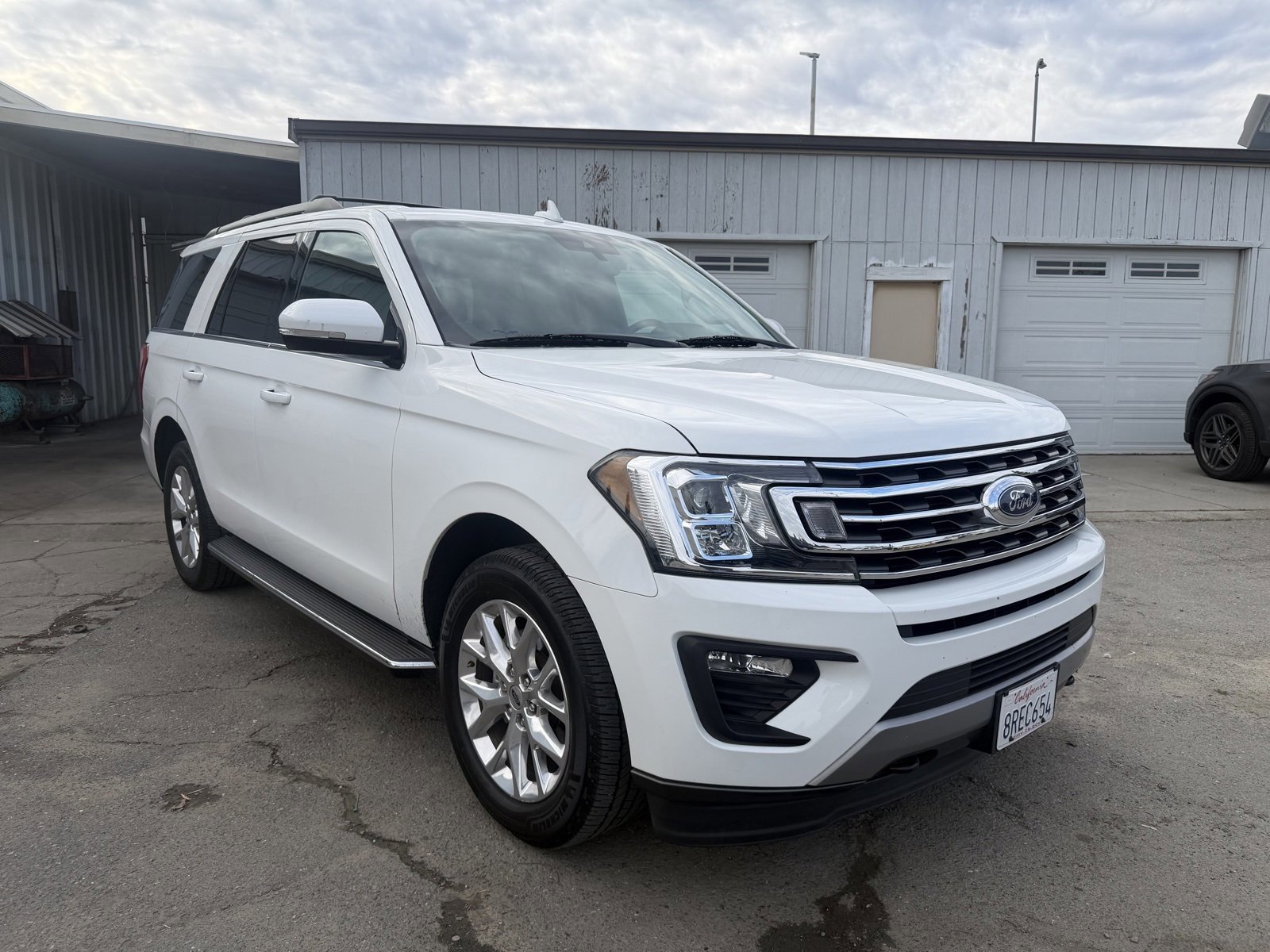 Certified 2020 Ford Expedition XLT w/ Equipment Group 202A image 7