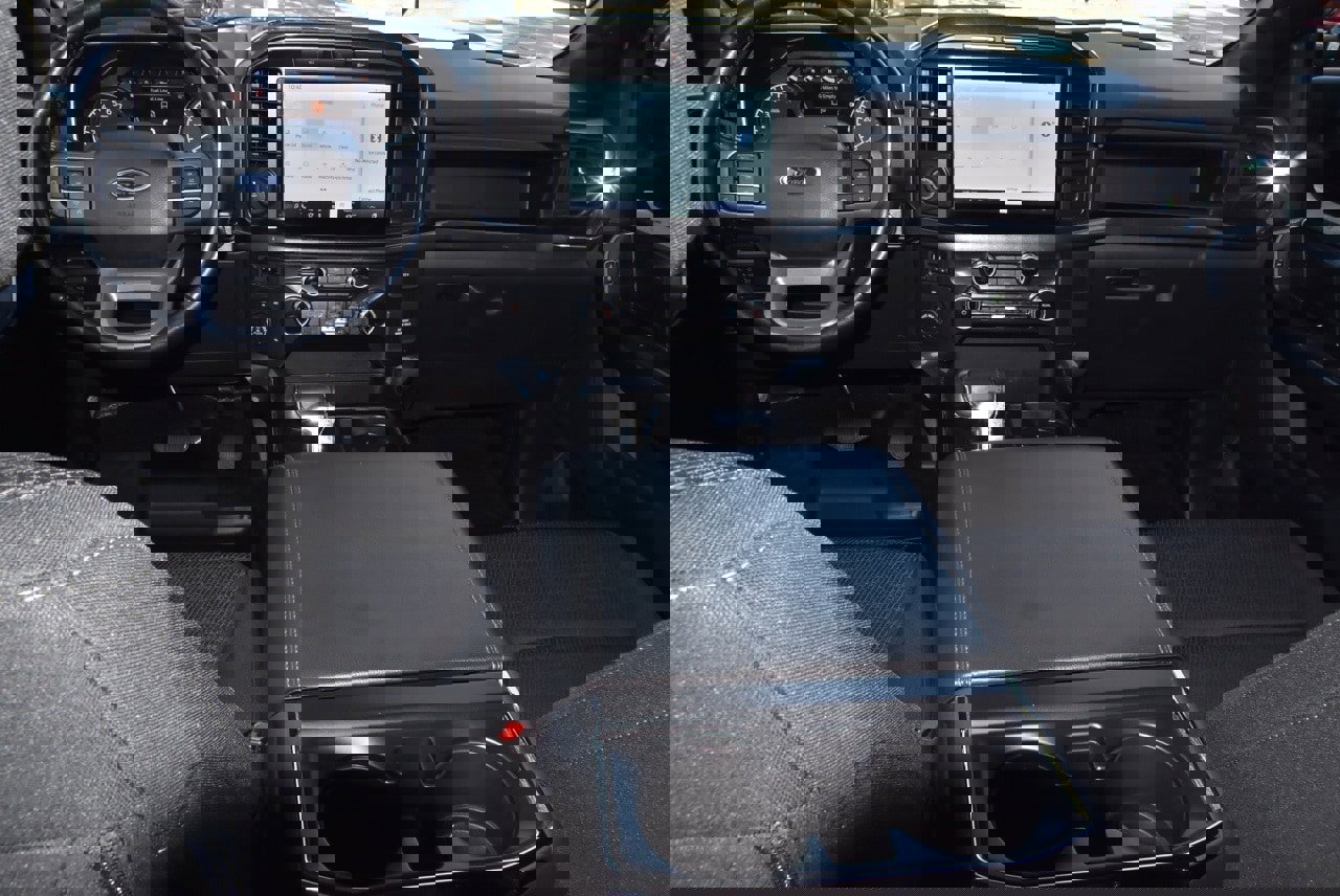 Certified 2022 Ford F150 XLT w/ Equipment Group 302A High image 16