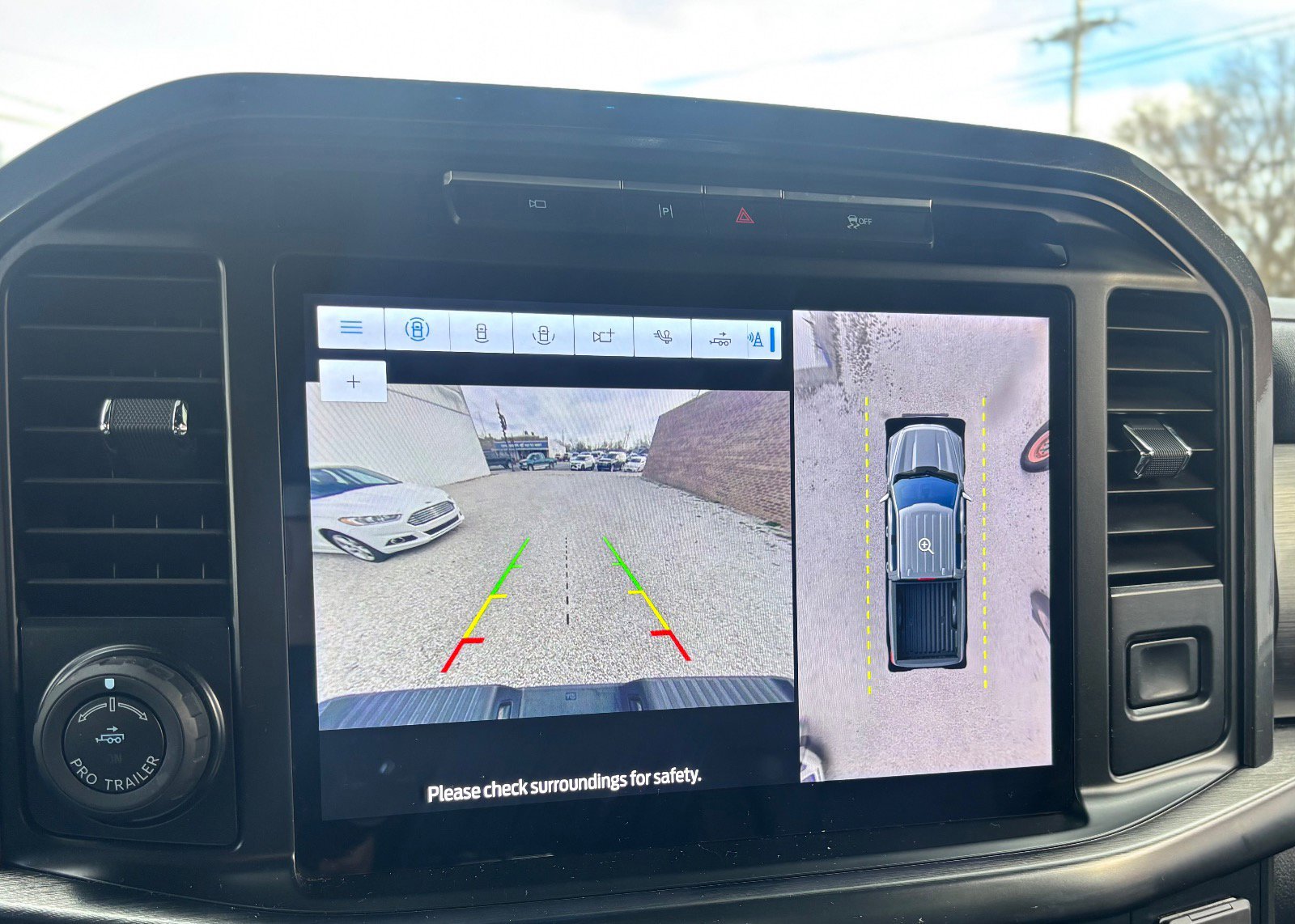 Certified 2023 Ford F150 Lariat w/ Equipment Group 502A High image 54