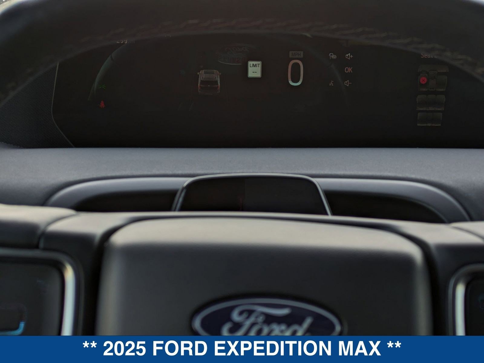 Certified 2025 Ford Expedition Max Platinum image 32
