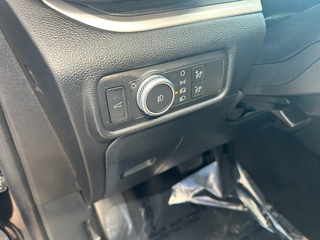 Certified 2021 Ford Explorer XLT w/ Equipment Group 202A RWD image 13