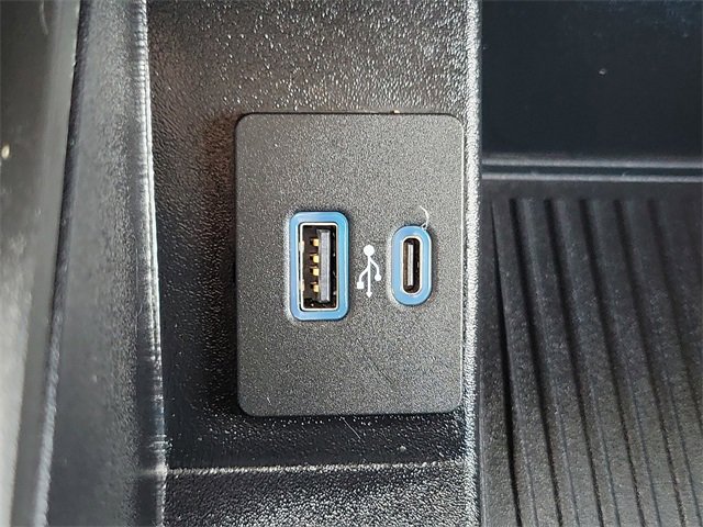 Certified 2021 Ford Expedition XLT w/ FX4 Off-Road Package image 15