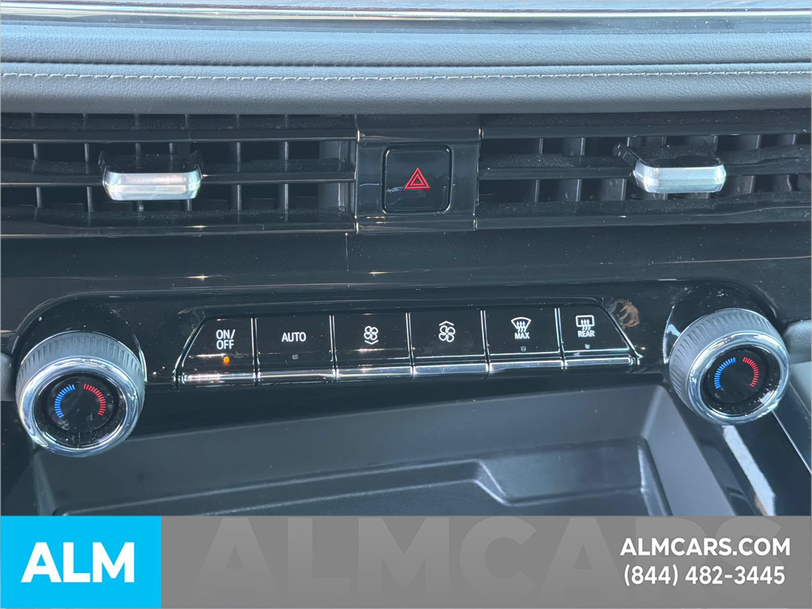Used 2025 Chevrolet Tahoe LT AWD/4WD image 37