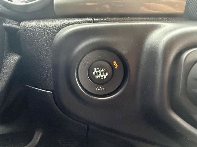 Used 2020 Jeep Wrangler Unlimited Sahara w/ Uconnect 4C Nav & Sound Group AWD/4WD image 16