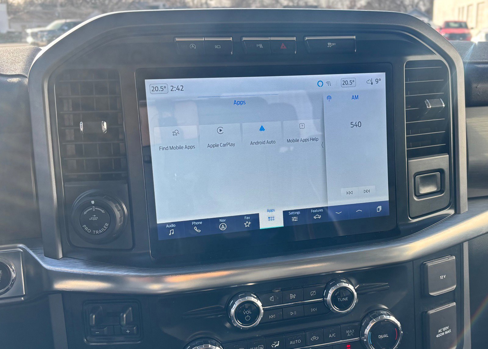 Certified 2022 Ford F150 Lariat w/ Equipment Group 502A High image 42