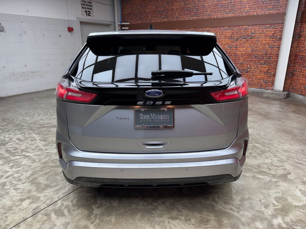 Certified 2023 Ford Edge ST-Line AWD/4WD image 3