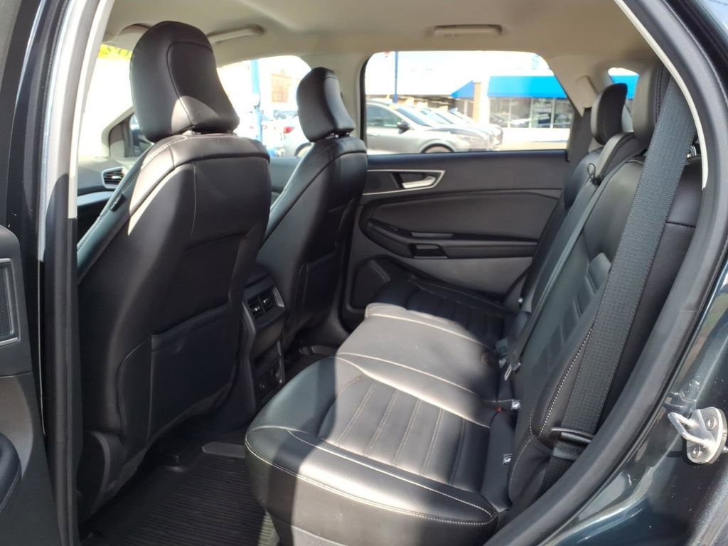 Certified 2023 Ford Edge SEL w/ Convenience Package AWD/4WD image 11