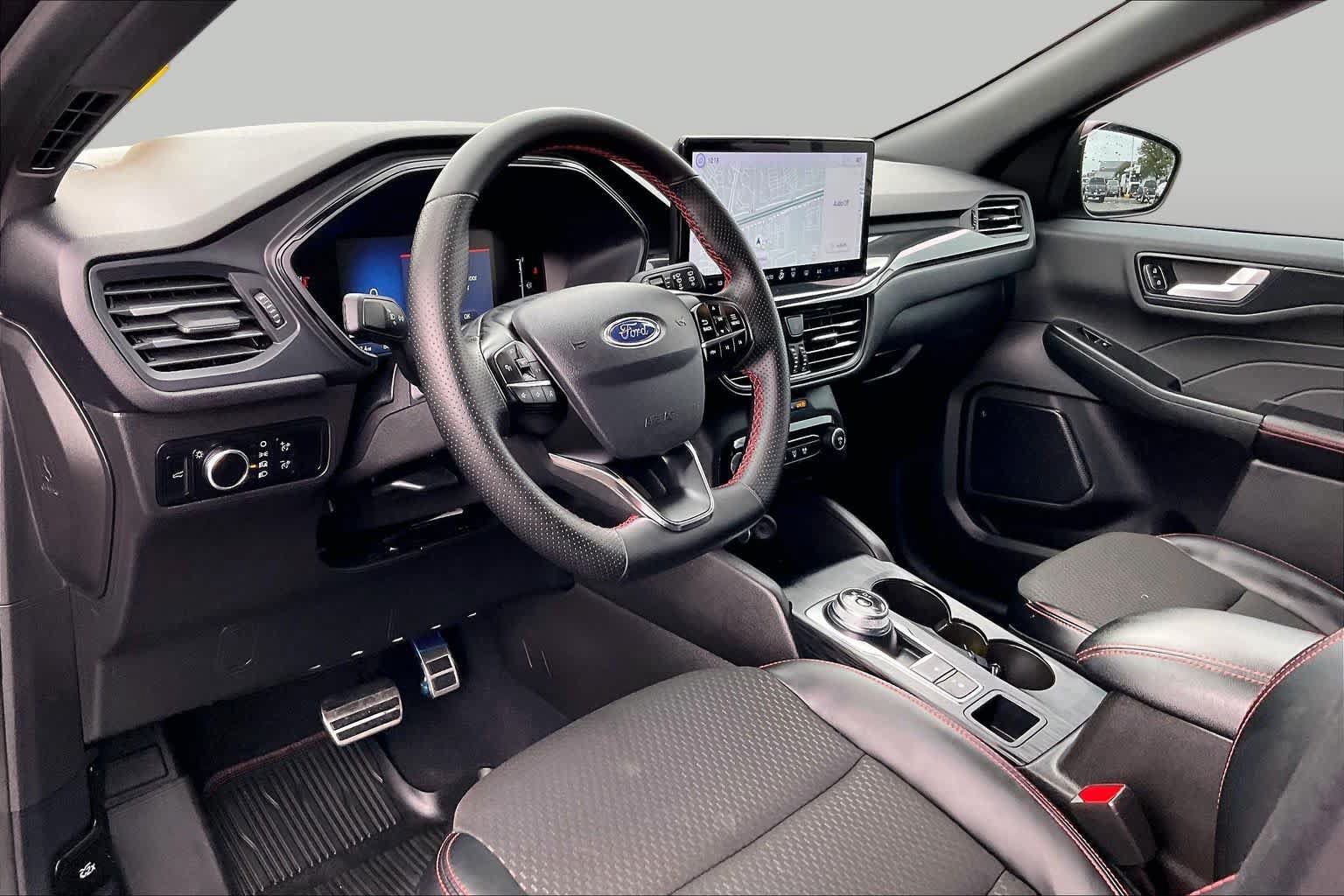 Certified 2023 Ford Escape ST-Line w/ Tech Pack #1 FWD image 16