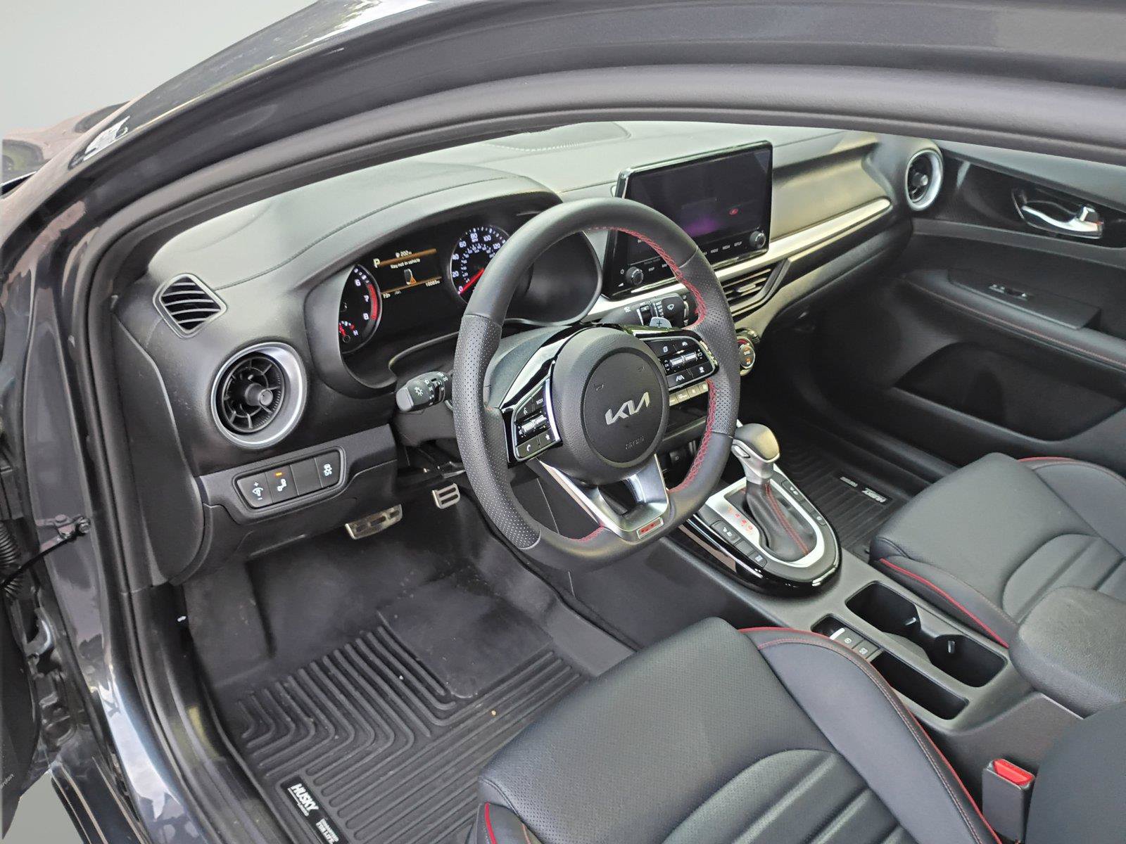 Used 2023 Kia Forte GT w/ GT2 Package FWD image 11
