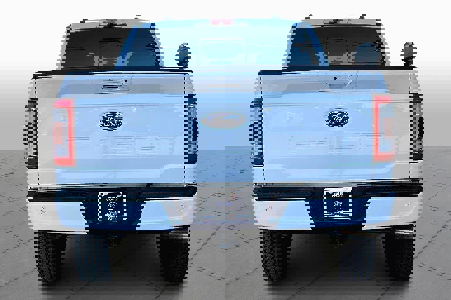 Certified 2022 Ford F150 Lariat w/ Equipment Group 502A High image 2