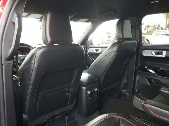 Certified 2023 Ford Explorer ST-Line w/ Class IV Trailer Tow Package RWD image 11