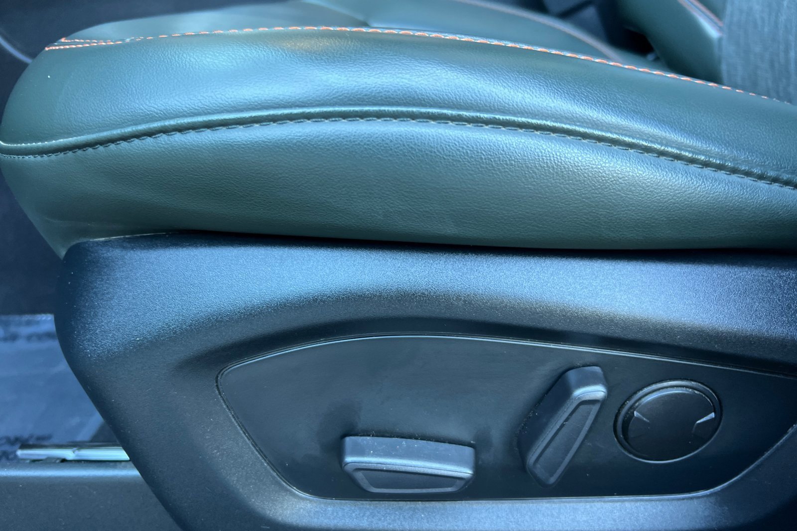 Certified 2022 Ford Explorer Timberline w/ Timberline Technology Package image 13