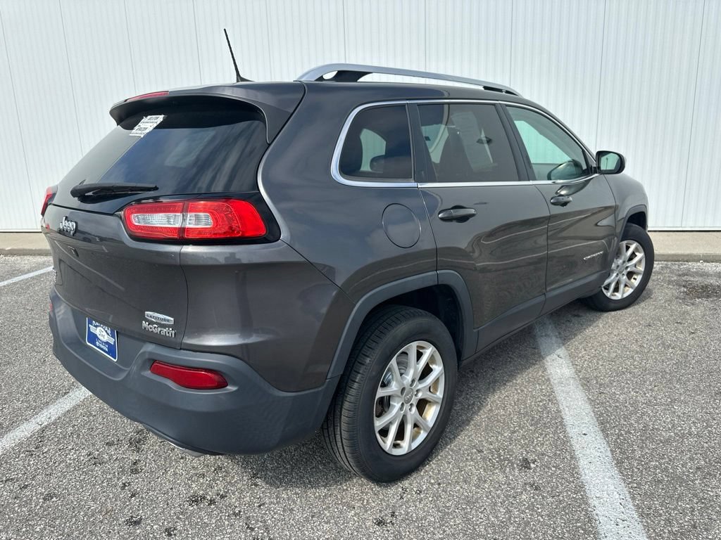 Used 2018 Jeep Cherokee Latitude Plus w/ Comfort/Convenience Group AWD/4WD image 7