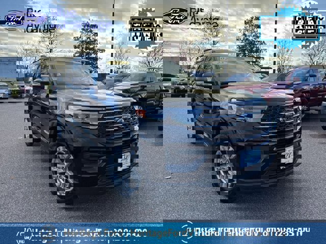 Certified 2023 Ford Explorer XLT image 1