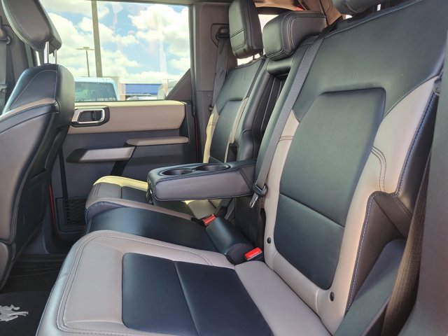 Certified 2022 Ford Bronco Wildtrak AWD/4WD image 16