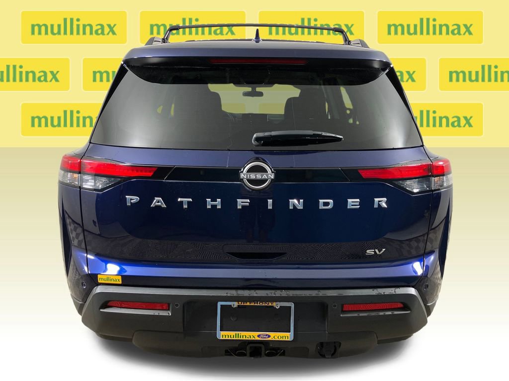 Used 2022 Nissan Pathfinder SV w/ SV Premium Package image 4