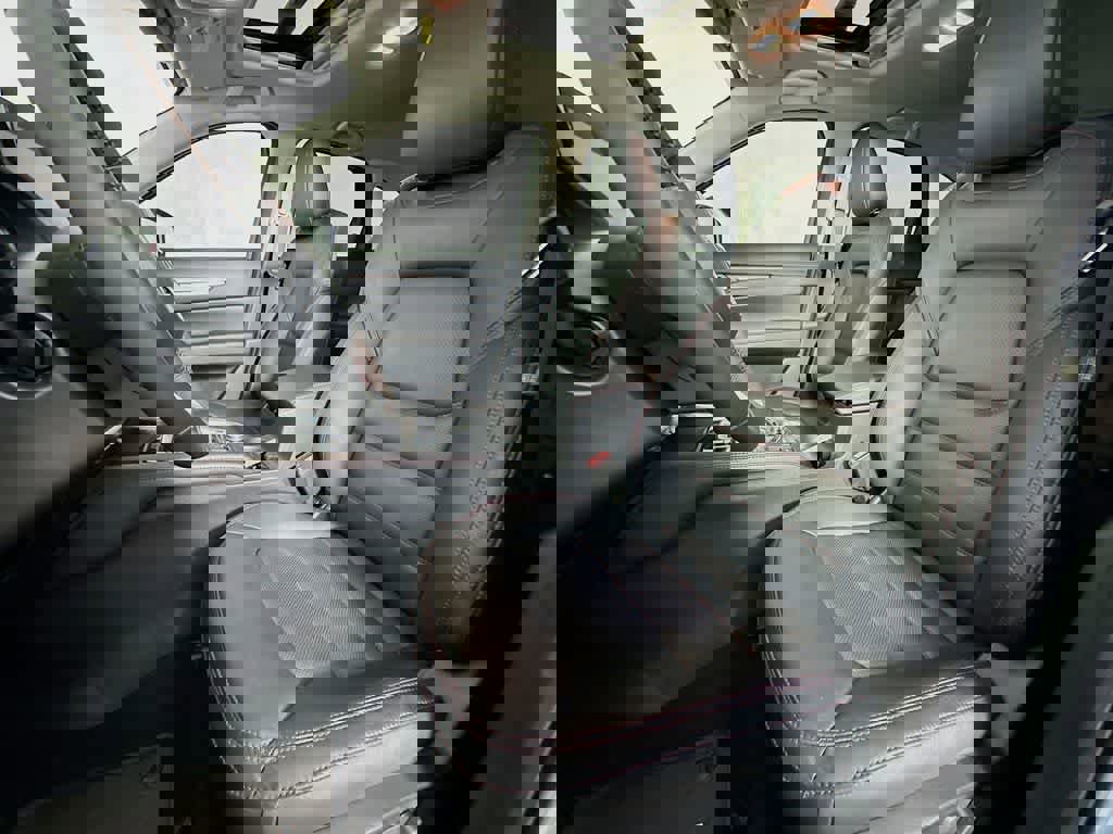 Used 2025 MAZDA CX-5 Carbon Edition image 11