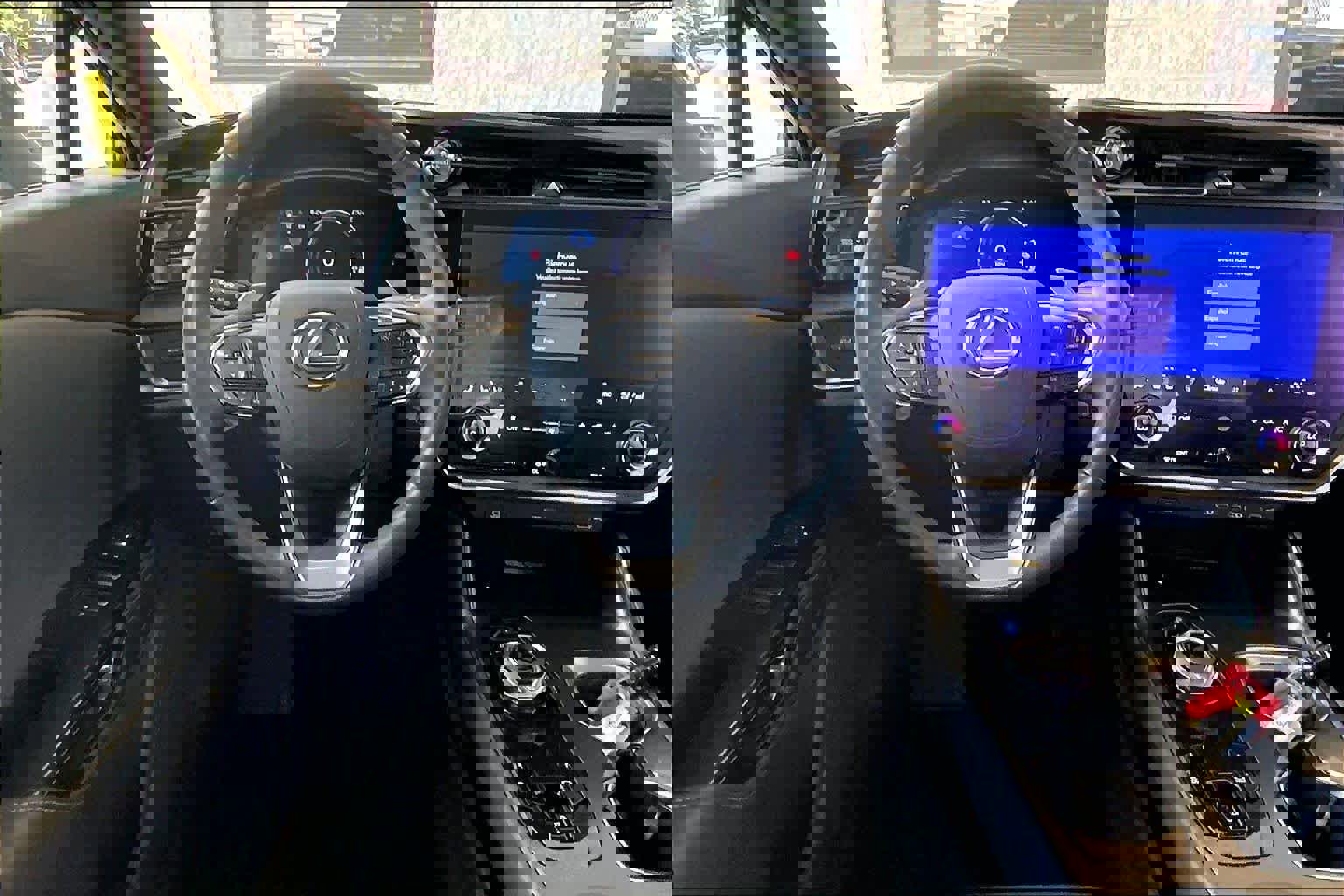 Used 2024 Lexus RZ 300e Premium w/ Accessory Package (Z1) FWD image 5