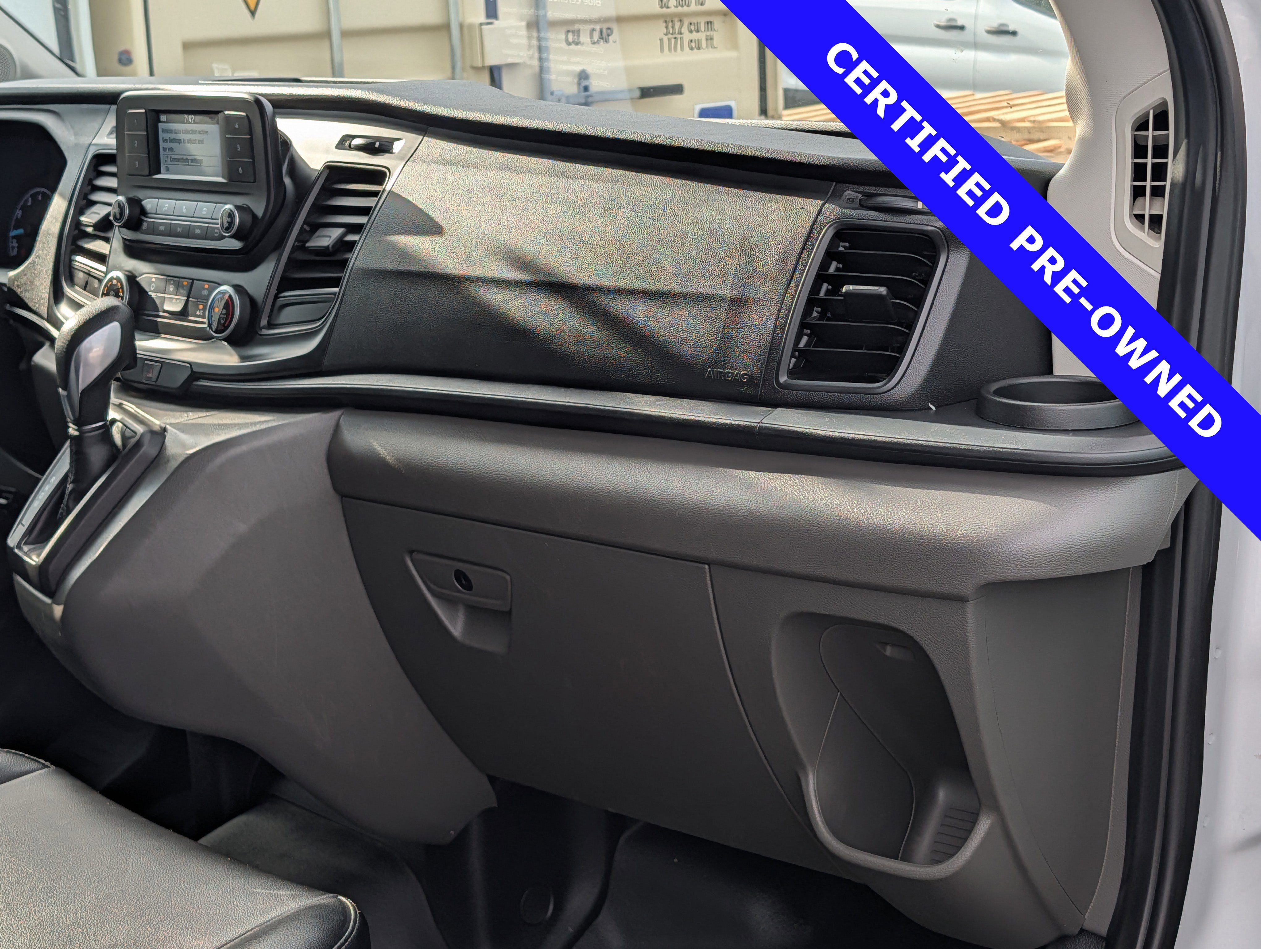 Certified 2022 Ford Transit 350 DRW RWD image 17