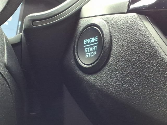 Certified 2023 Ford Escape Active AWD/4WD image 24
