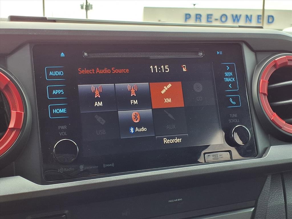 Used 2019 Toyota Tacoma TRD Sport w/ Technology Package image 20