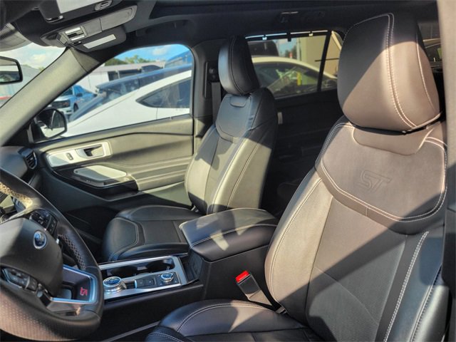 Certified 2023 Ford Explorer ST w/ Equipment Group 401A image 18