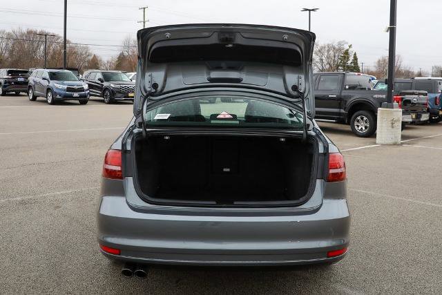 Used 2017 Volkswagen Jetta SE image 13