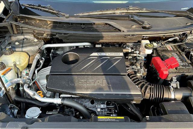 Used 2025 Nissan Rogue SV FWD image 29