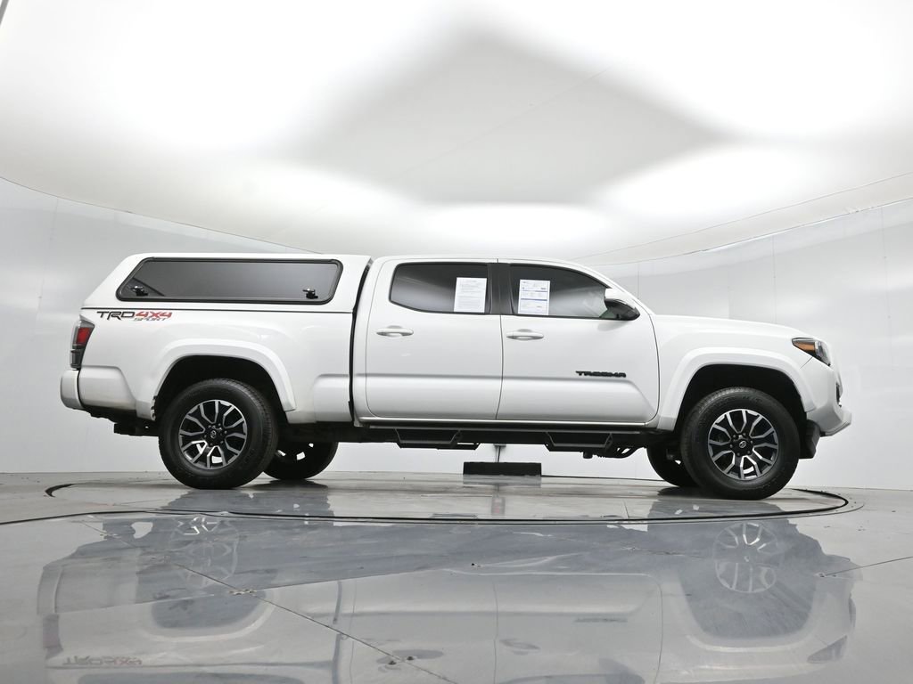Used 2022 Toyota Tacoma TRD Sport image 10