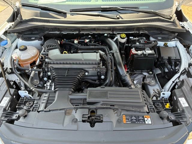 Certified 2023 Ford Escape Platinum AWD/4WD image 16