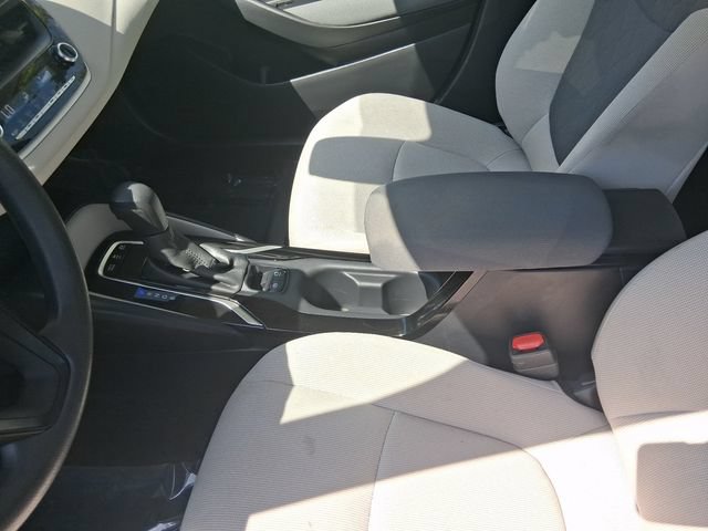 Used 2021 Toyota Corolla LE FWD image 15