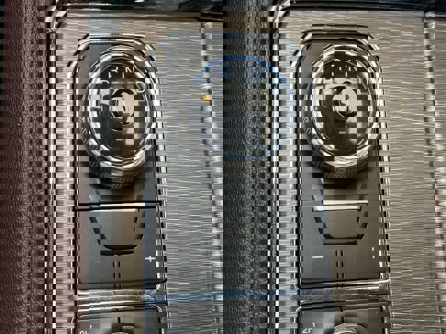 Certified 2022 Ford Expedition Limited image 29