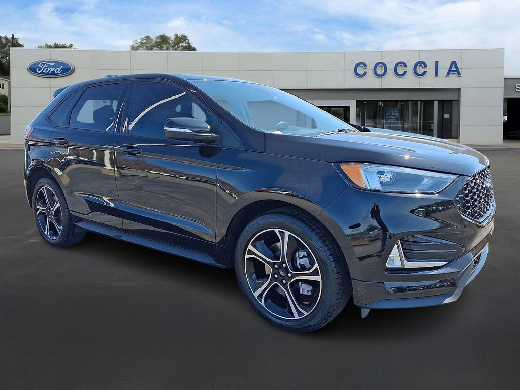 Certified 2023 Ford Edge ST w/ Cargo Accessory Package image 6