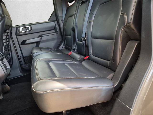 Certified 2025 Ford Bronco Badlands AWD/4WD image 19