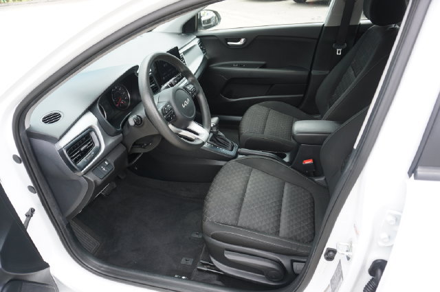 Used 2023 Kia Rio S w/ Technology Package FWD image 14